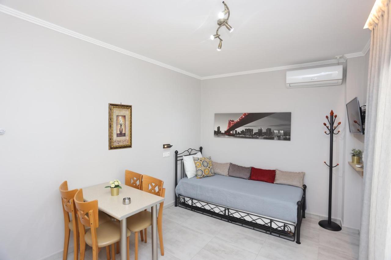 Katerina Apartments ペフコホリ エクステリア 写真