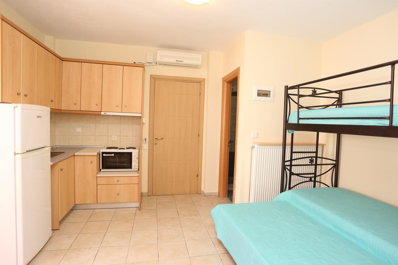 Katerina Apartments ペフコホリ エクステリア 写真